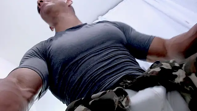 Antonywebb94 online show from 04-18-26, 02:14