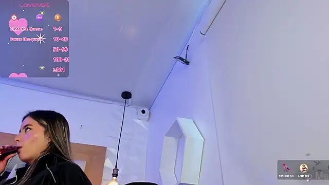 ary cooper  online show from 10-11-25, 02:07