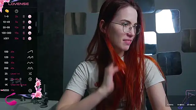 EmilyKents online show from 03-11-25, 07:35