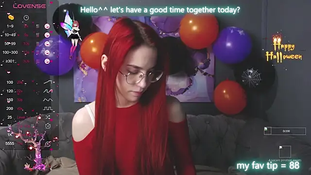 EmilyKents online show from 10-16-25, 01:47
