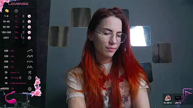 EmilyKents online show from 03-11-25, 01:26