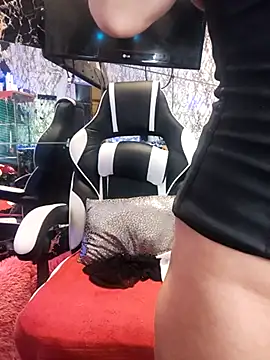 Luiza Hammer online show from 03-19-25, 04:45