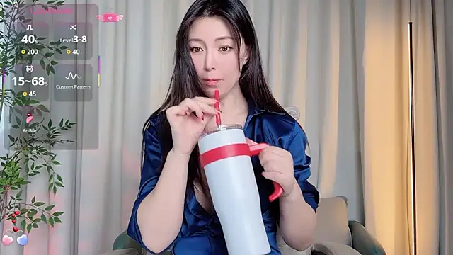 Ada-xixi online show from 09-30-25, 11:44