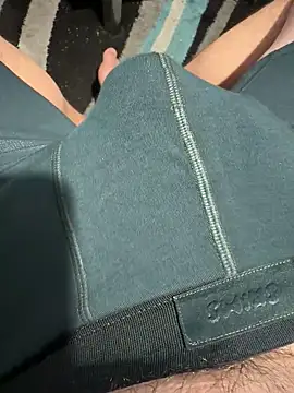 Snapshot of Kissoks1@xh chatting on 02-26-26, 07:36 Kissoks1xh online show from 02-26-26, 07:36