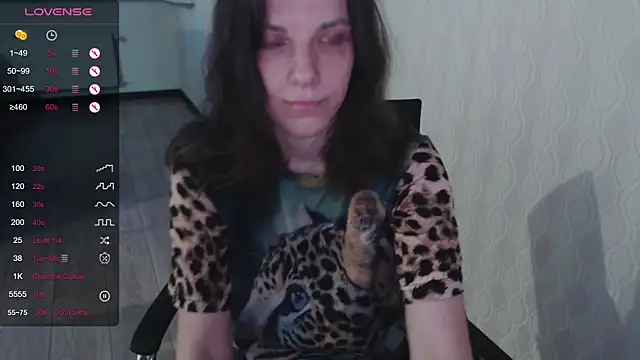 Snapshot of LisaHeart chatting on 06-15-26, 05:45 LisaHeart online show from 06-15-26, 05:45