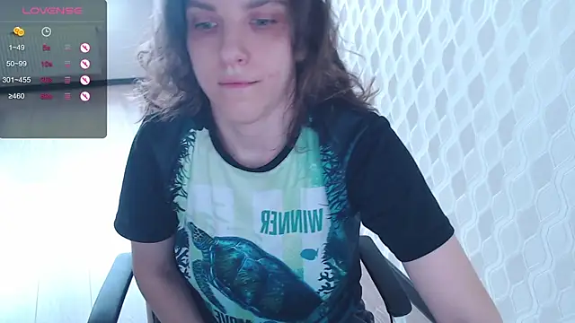 LisaHeart online show from 03-25-26, 02:05