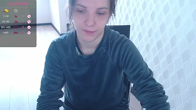 LisaHeart online show from 10-24-25, 10:47