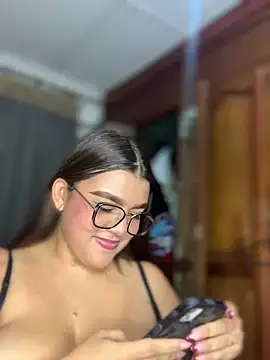 Michellesexxy online show from 01-11-25, 05:31