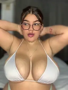 Michellesexxy online show from 01-08-25, 02:57