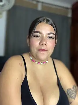 Michellesexxy online show from 12-10-24, 06:33