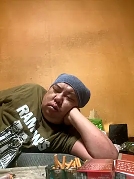 punk0805 online show from 09-30-25, 09:15