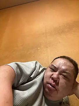 punk0805 online show from 10-19-25, 05:48