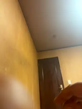 punk0805 online show from 10-18-25, 08:11