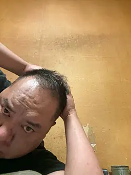 punk0805 online show from 10-10-25, 11:00