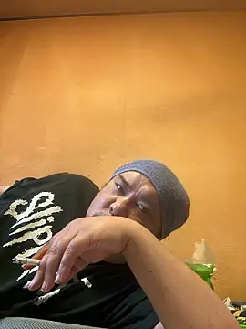 punk0805 online show from 09-29-25, 06:20