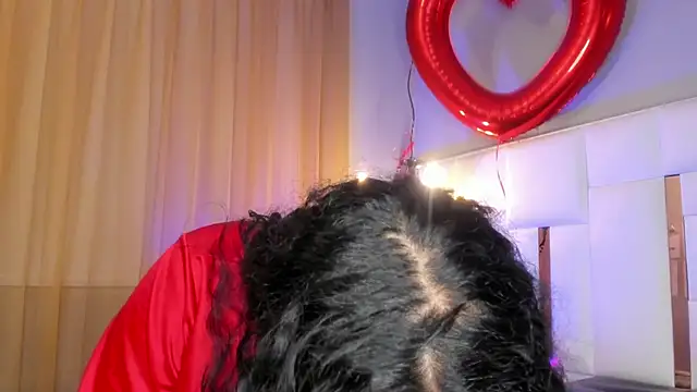Snapshot of magic_marg chatting on 02-26-25, 12:41 magic marg online show from 02-26-25, 12:41