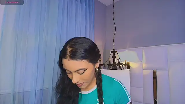 Snapshot of magic_marg chatting on 03-20-25, 09:02 magic marg online show from 03-20-25, 09:02