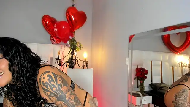 Snapshot of magic_marg chatting on 02-14-25, 10:04 magic marg online show from 02-14-25, 10:04