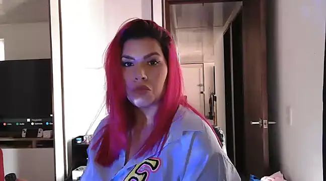 Snapshot of CarolinaRincon chatting on 02-01-25, 07:23 CarolinaRincon online show from 02-01-25, 07:23