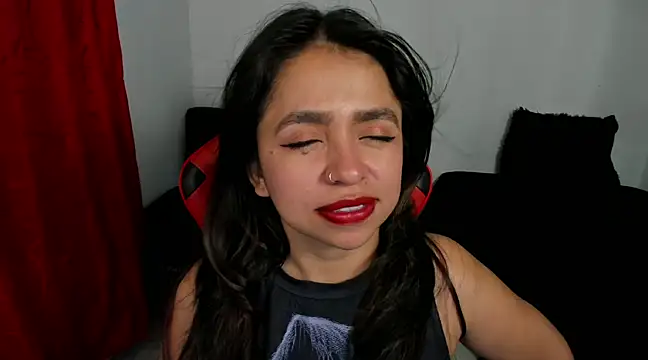 Snapshot of cory_rose chatting on 03-05-25, 04:34 cory rose online show from 03-05-25, 04:34