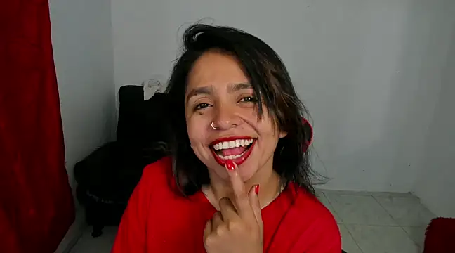 Snapshot of cory_rose chatting on 02-25-25, 04:03 cory rose online show from 02-25-25, 04:03