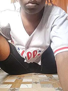 pearl7979 online show from 11-16-25, 07:24