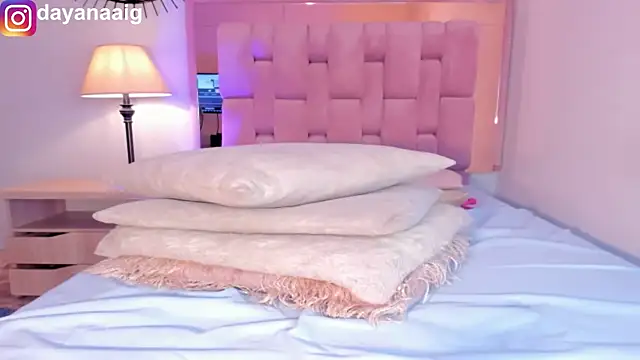 Voluptupus-girl online show from 09-14-25, 02:50