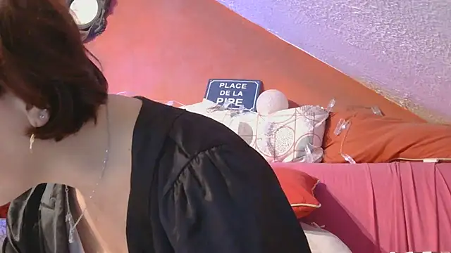 Snapshot of lanax chatting on 05-19-26, 12:23 lanax online show from 05-19-26, 12:23