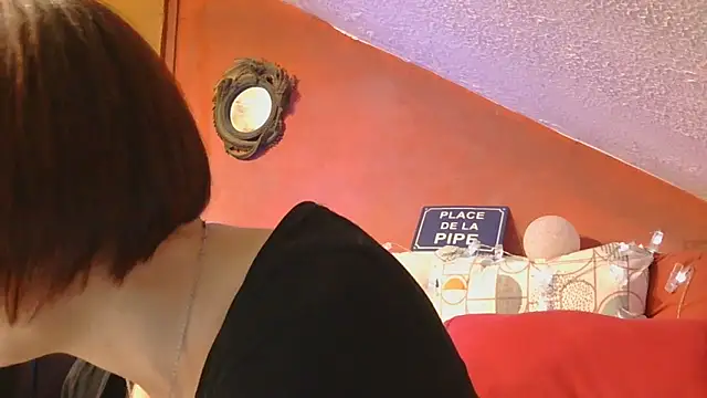 Snapshot of lanax chatting on 04-21-26, 02:56 lanax online show from 04-21-26, 02:56