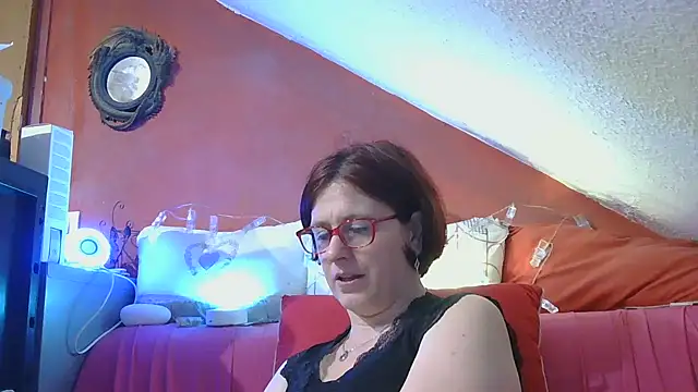 Snapshot of lanax chatting on 05-25-26, 10:58 lanax online show from 05-25-26, 10:58