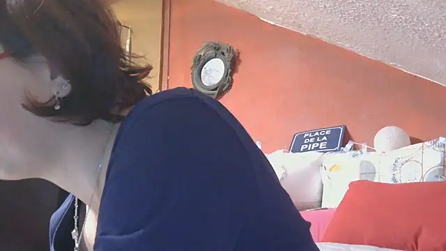 lanax online show from 11-19-25, 01:22