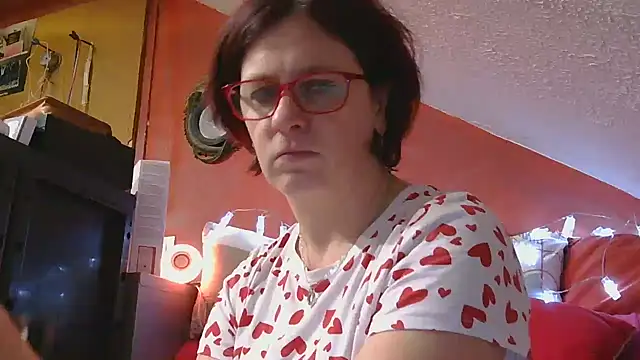 Snapshot of lanax chatting on 10-07-25, 12:50 lanax online show from 10-07-25, 12:50