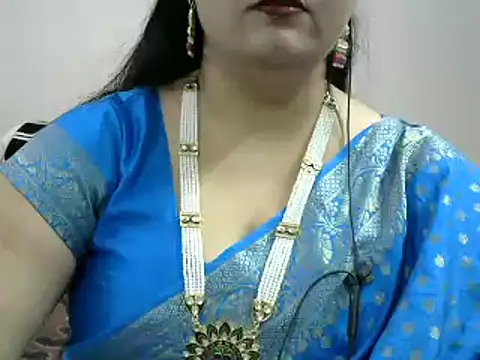 Snapshot of Shruti_139 chatting on 01-21-25, 06:55 Shruti 139 online show from 01-21-25, 06:55