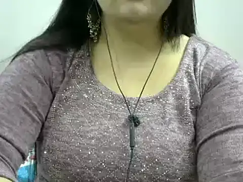 Snapshot of Shruti_139 chatting on 12-29-24, 09:52 Shruti 139 online show from 12-29-24, 09:52