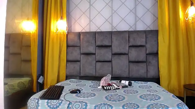 evans  collin online show from 12-21-25, 04:36