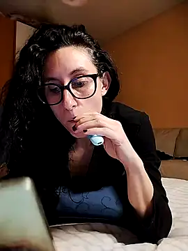 SofiaMori online show from 01-15-25, 10:02