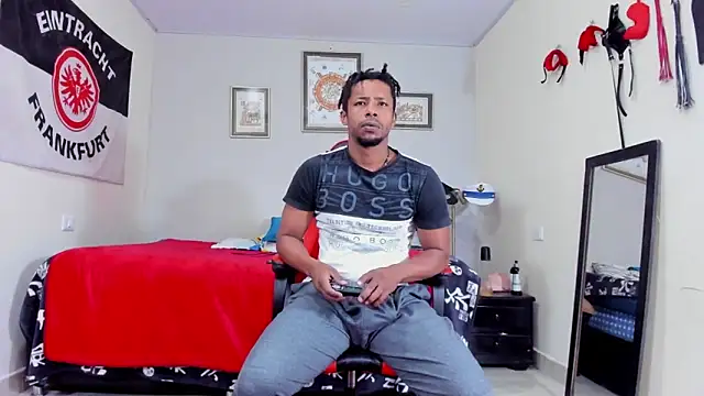 AlejoKhalifa  online show from 12-03-25, 10:47