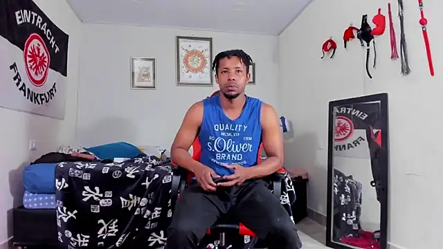 AlejoKhalifa  online show from 12-01-25, 10:38