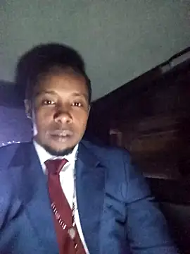 AlejoKhalifa  online show from 04-16-26, 12:55