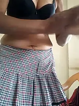 sunita6009 online show from 04-07-26, 08:27