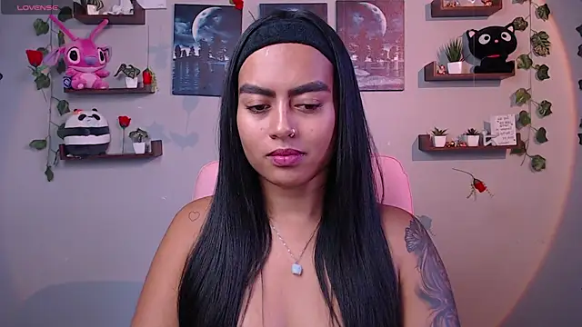 Snapshot of macey_elliot_ chatting on 03-10-25, 10:55 macey elliot online show from 03-10-25, 10:55