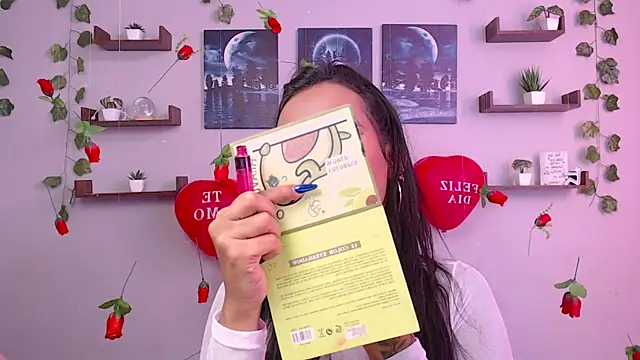 Snapshot of macey_elliot_ chatting on 02-18-25, 03:31 macey elliot online show from 02-18-25, 03:31