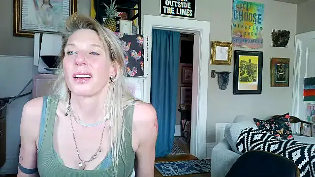 Glamazonx online show from 03-28-26, 09:27