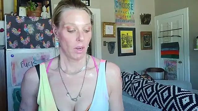 Glamazonx online show from 03-19-26, 07:36