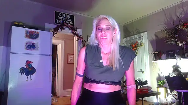 Glamazonx online show from 11-21-25, 03:05