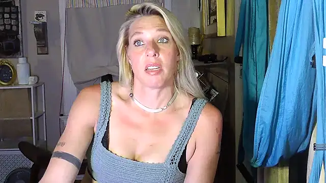 Glamazonx online show from 07-29-26, 09:41