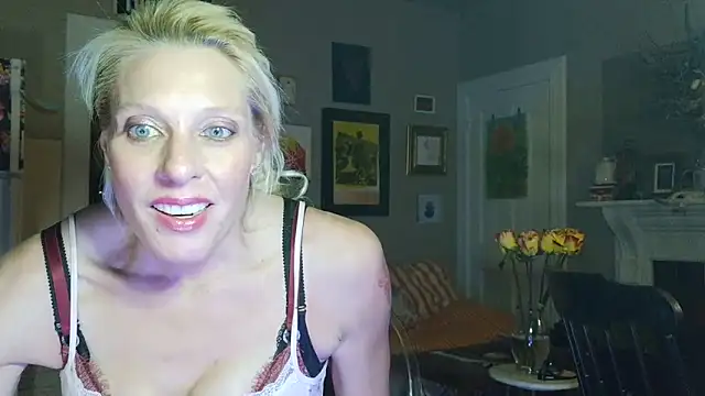 Glamazonx online show from 01-06-26, 12:47