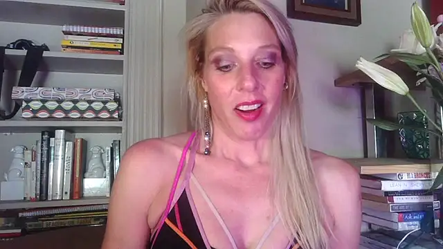 Glamazonx online show from 04-27-26, 08:40