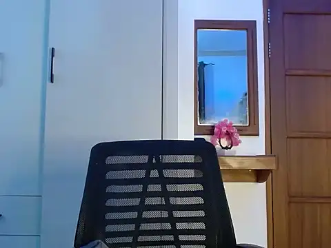 queencydoll online show from 06-02-26, 08:47
