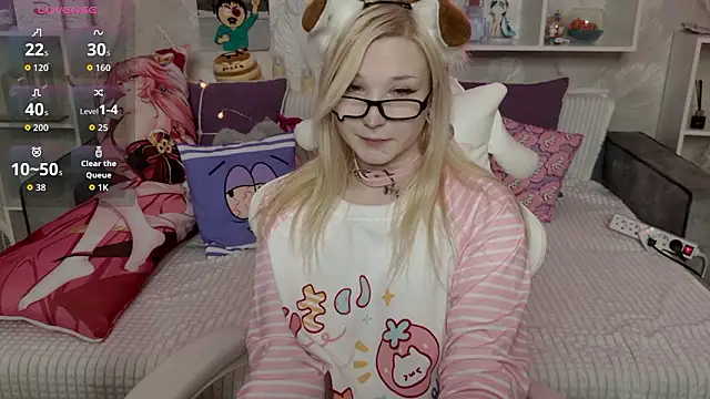 MeowkaKitty online show from 03-15-26, 02:29